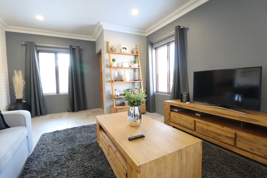 3 Bedroom Property for Sale in Sherwood Eastern Cape